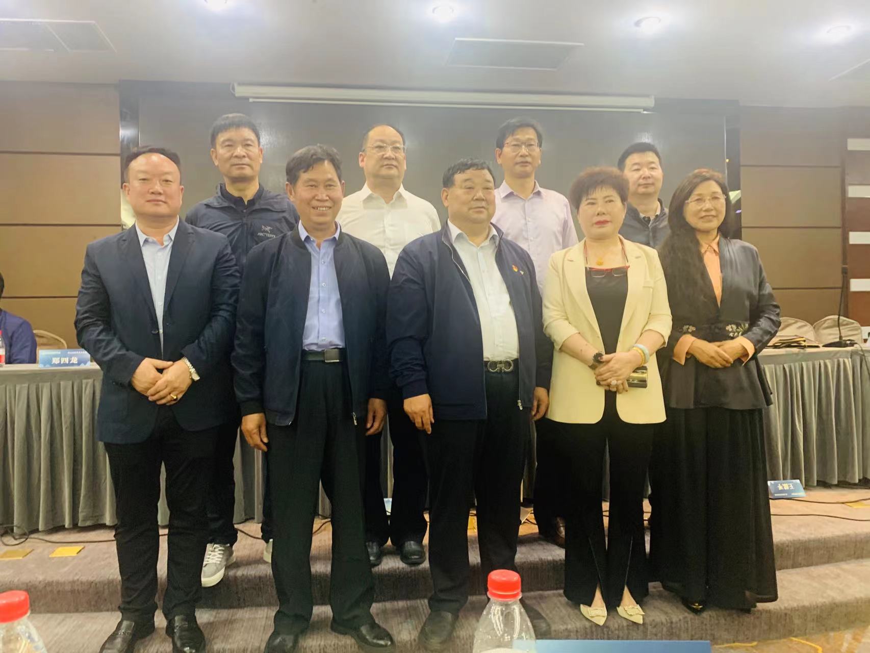 恭喜玩彩平台下载成为洛阳环保协会常务理事单位